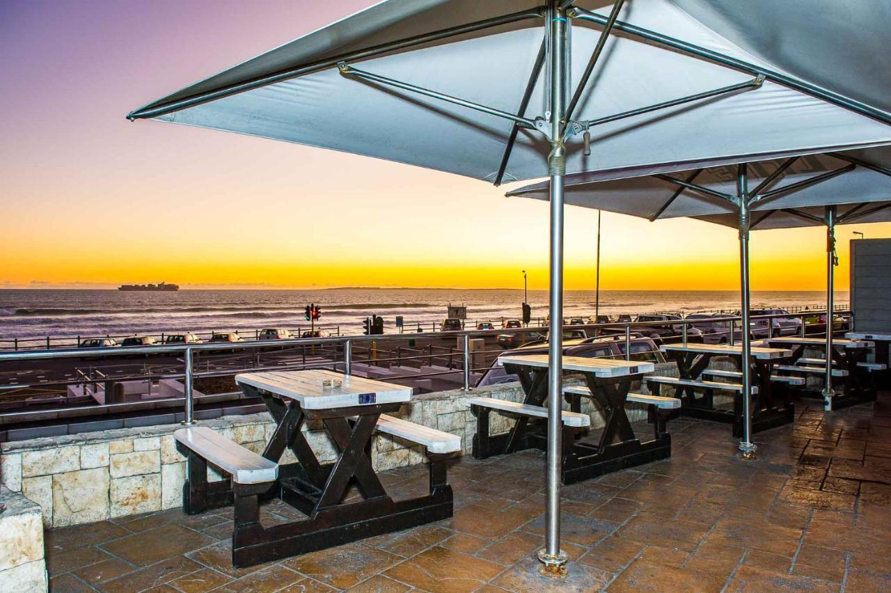 Mossel 11 Studio Bloubergstrand Exterior photo